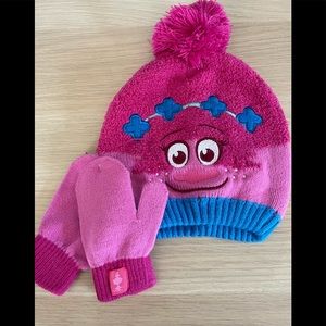 Toddler’s Troll Hat and Gloves
